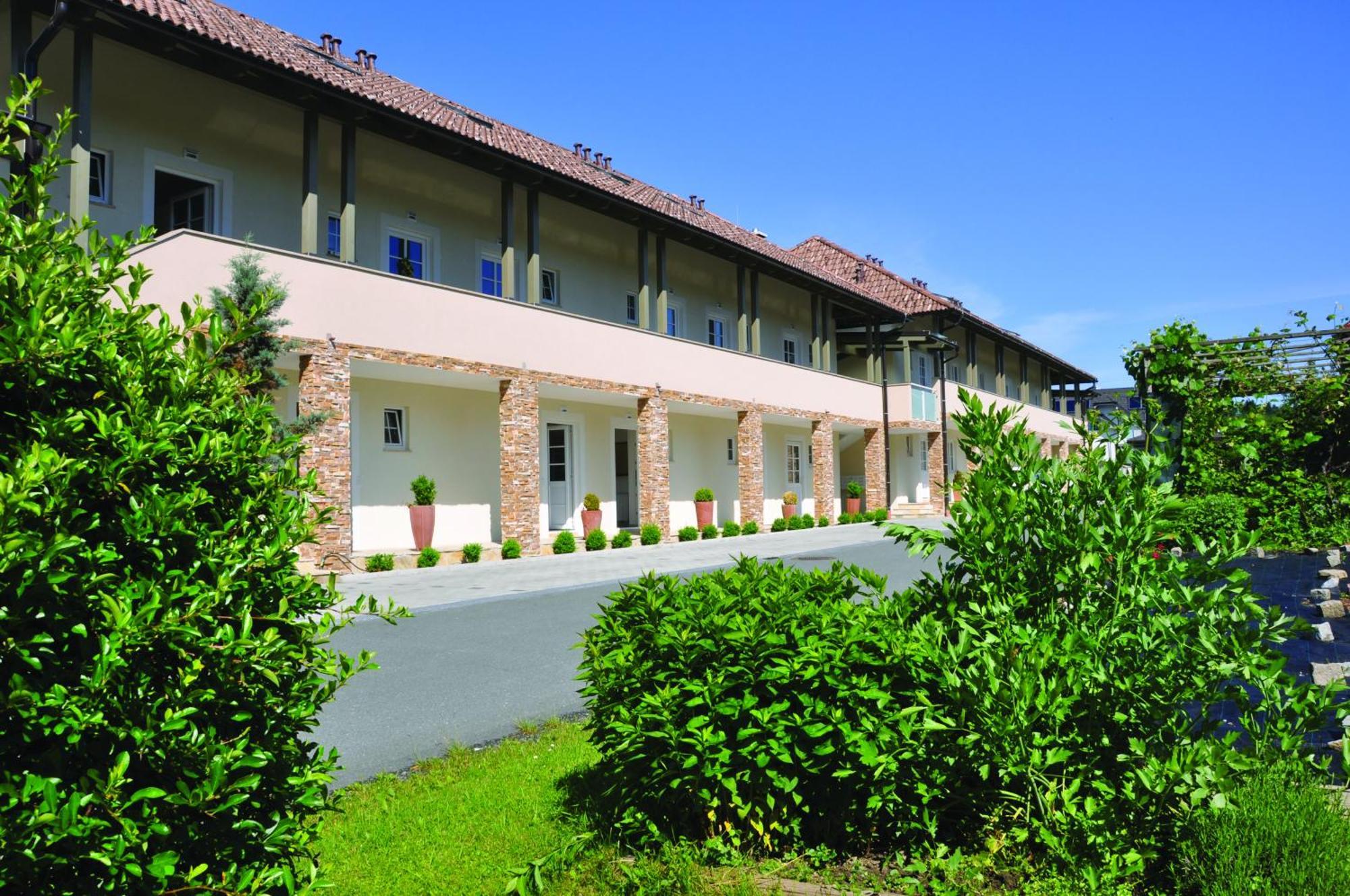 Apartmenthausmannstaetten Hausmannstatten Bagian luar foto