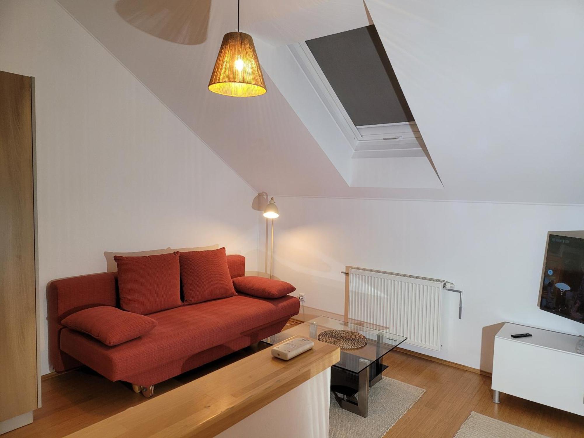 Apartmenthausmannstaetten Hausmannstatten Bagian luar foto