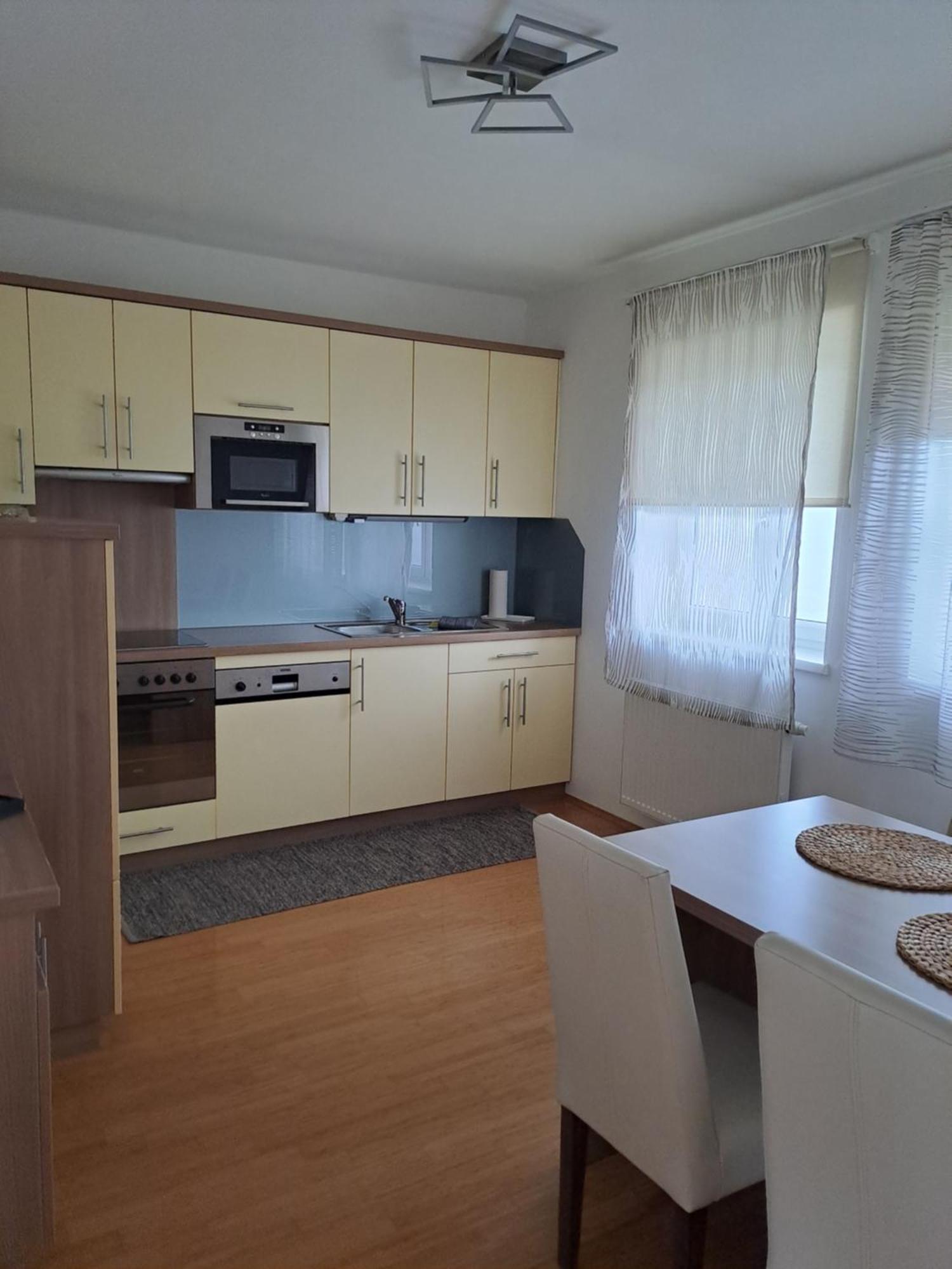 Apartmenthausmannstaetten Hausmannstatten Bagian luar foto