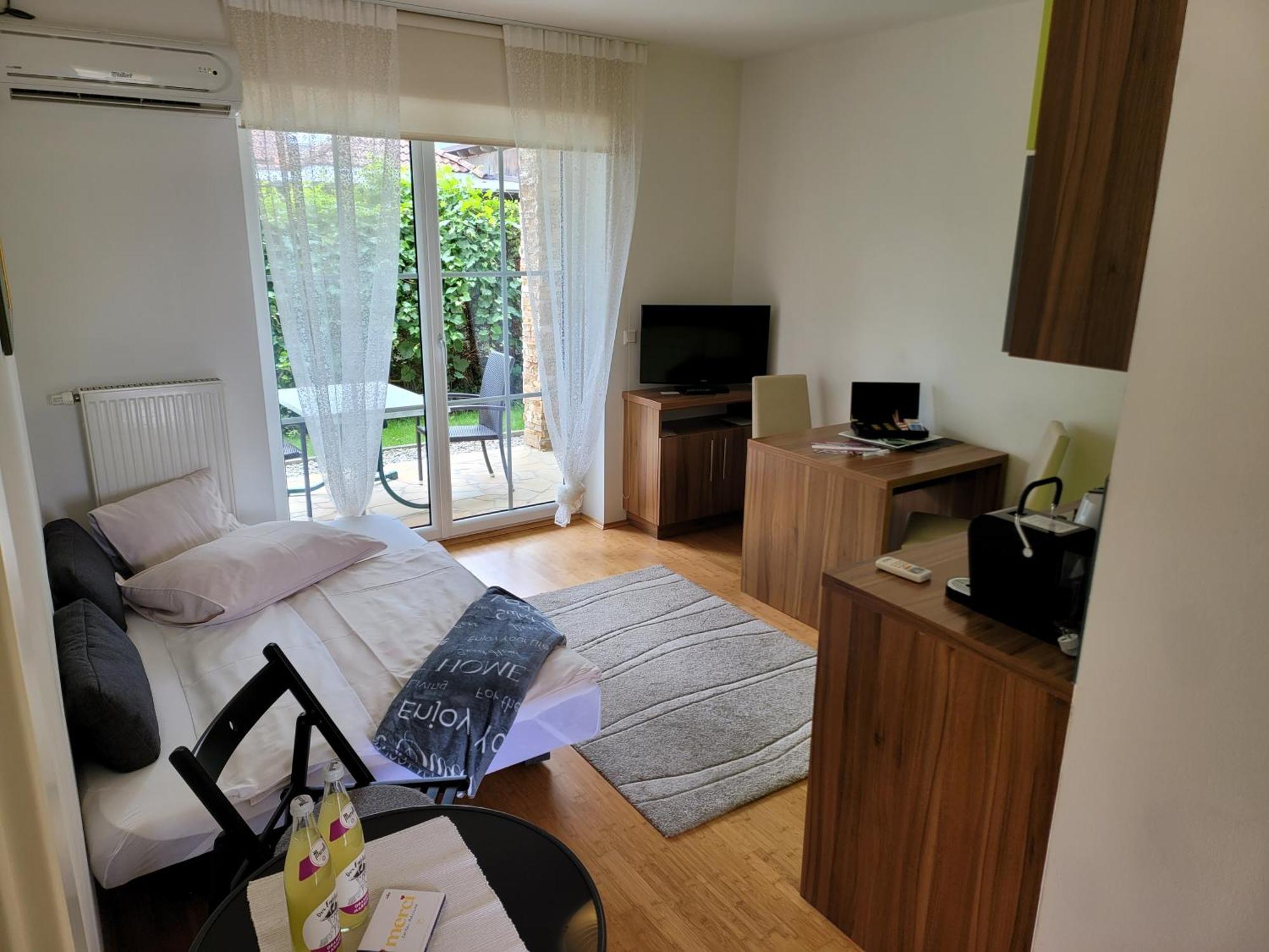Apartmenthausmannstaetten Hausmannstatten Bagian luar foto
